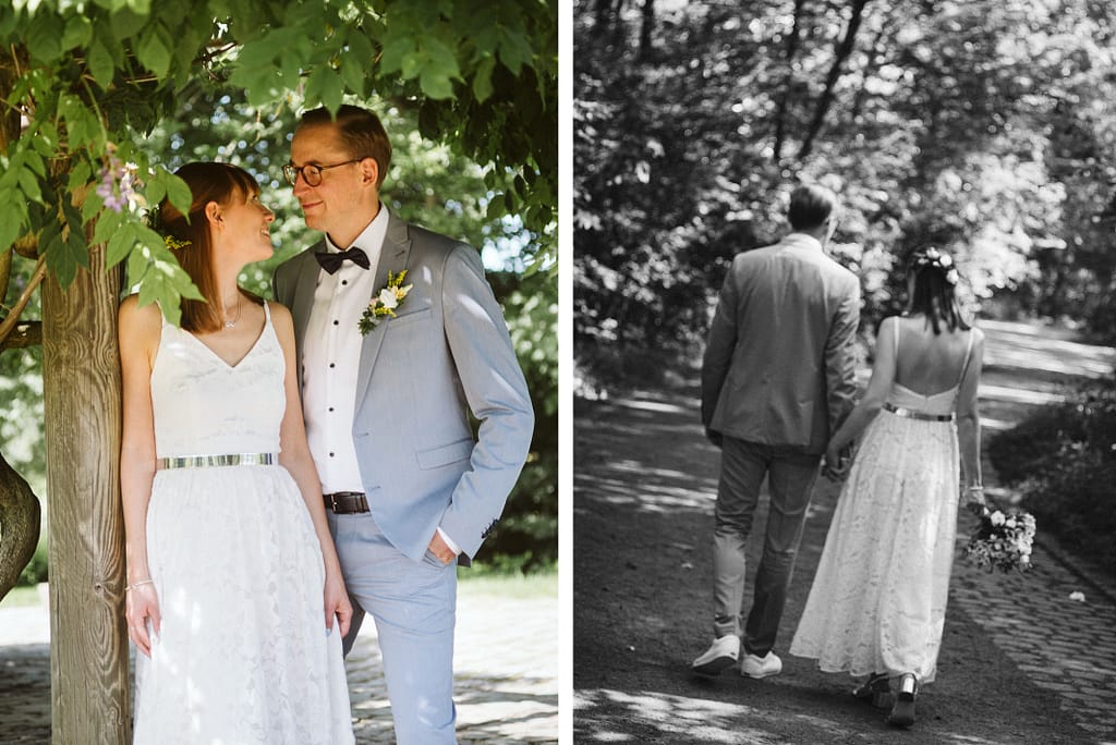Zwei Bilder. Links: Das Brautpaar steht an einem jungen Baum und sieht sich an.
Rechts: Das Paar in Schwarzweiß vn hinten auf einem Weg im gehen.